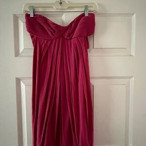 BCBG short dress. Strapless. Fushia color. Size XS